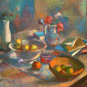 Stillleben mit Früchten, gefüllten Blumenvasen und Büchern