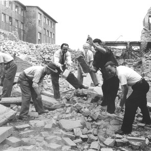Gunschmanns Heimatstadt in Trümmern