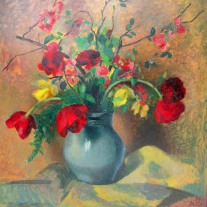 Blumenstrauß mit Tulpen in heller Vase